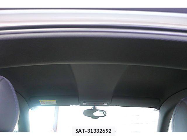 Audi TT 2013-04 6670381-11
