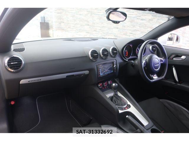 Audi TT 2013-04 6670381-16
