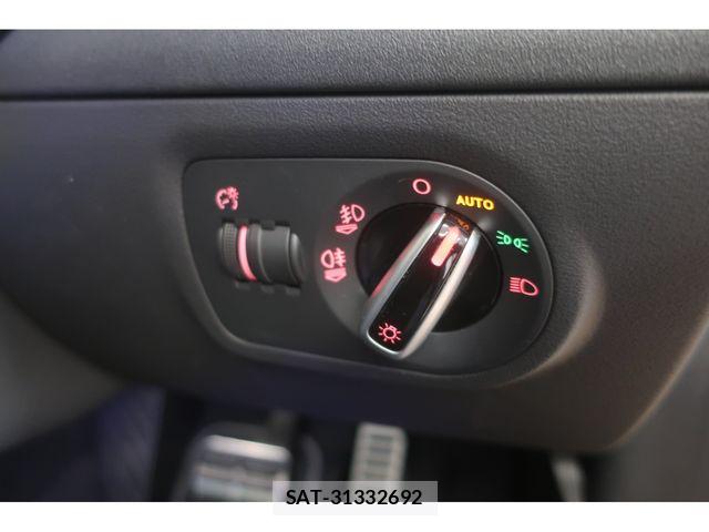 Audi TT 2013-04 6670381-19