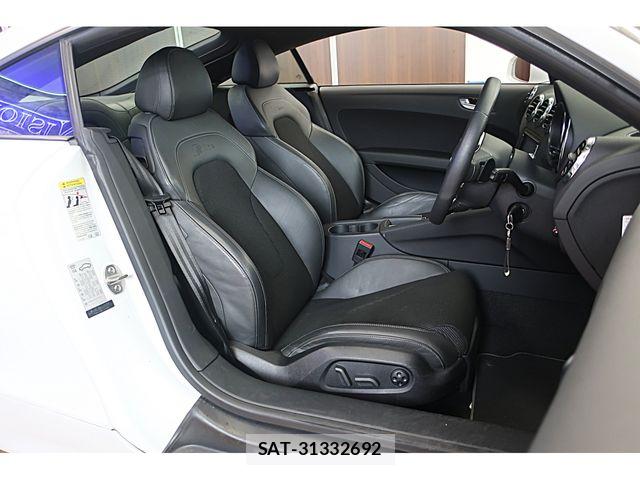 Audi TT 2013-04 6670381-25