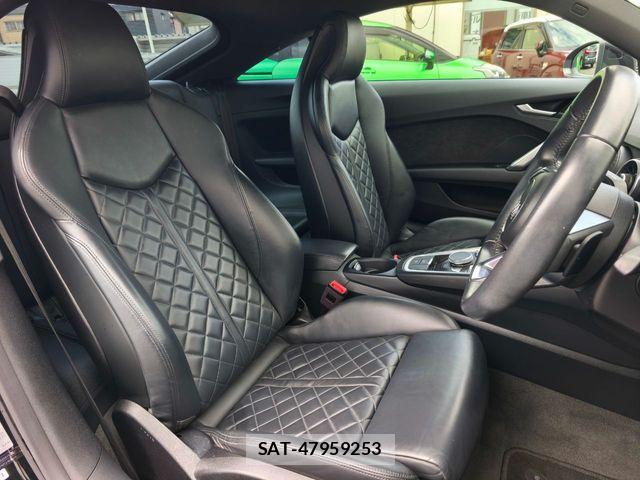 Audi TT 2019-08 6670380-3