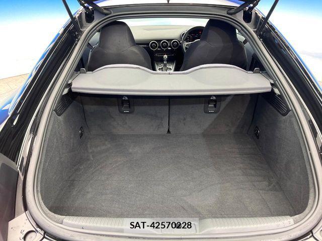 Audi TT 2020-06 6750909-11