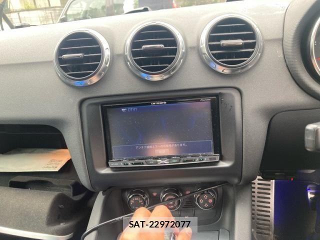 Audi TT 2008-04 7215069-14