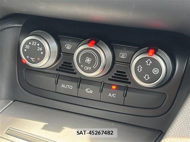 Audi TT 2014-06 7215070-9