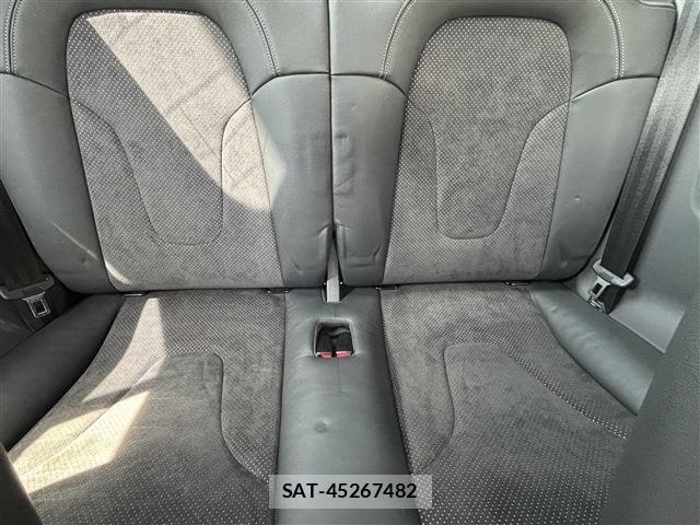 Audi TT 2014-06 7215070-12