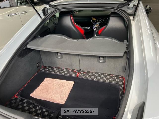 Audi TT 2022-07 7325784-13
