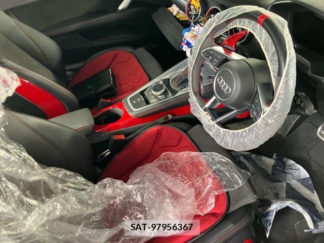 Audi TT 2022-07 7325784-21