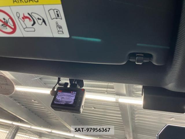 Audi TT 2022-07 7325784-26