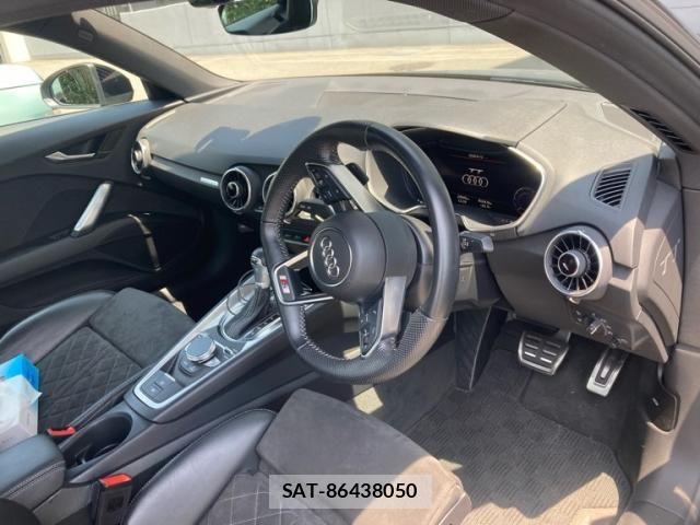 Audi TT 2022-01 7453039-9