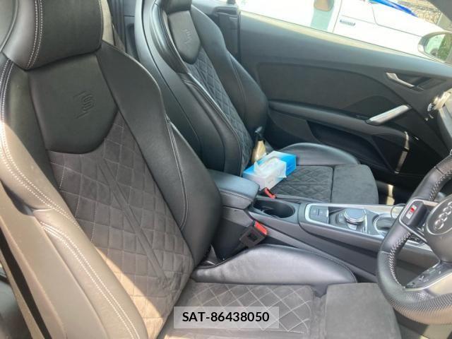 Audi TT 2022-01 7453039-14