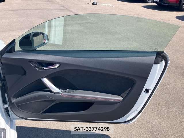 Audi TT 2023-06 7499619-8