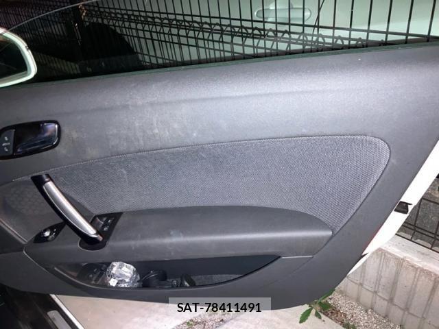 Audi TT 2013-10 7508149-10