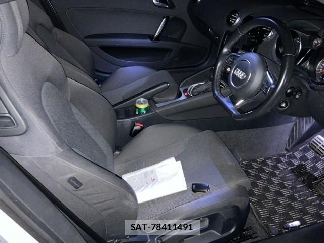 Audi TT 2013-10 7508149-11