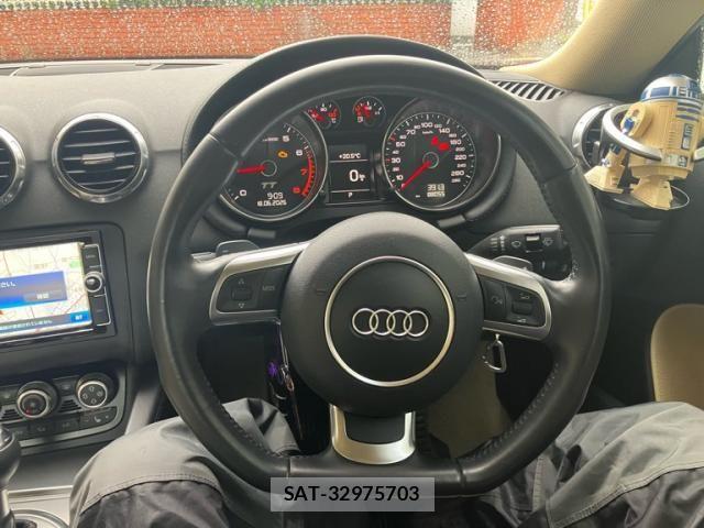Audi TT 2013-06 7561850-17