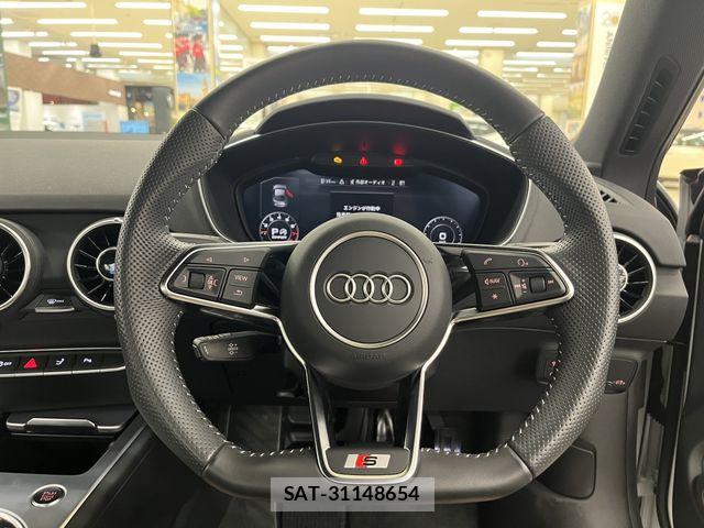 Audi TT 2023-06 7615111-6