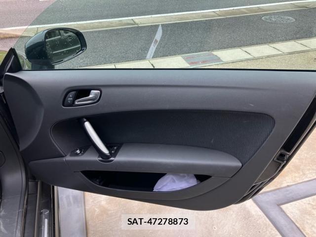 Audi TT 2014-04 7721046-10