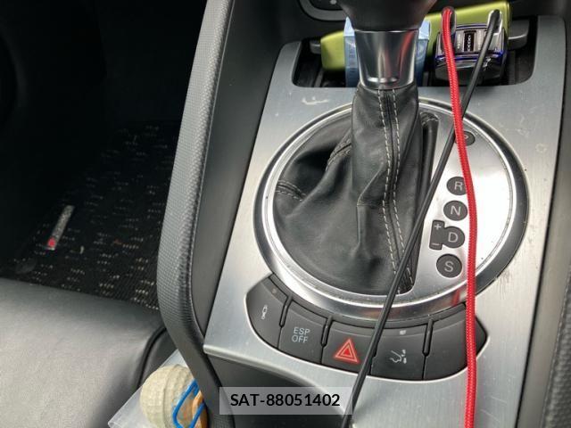 Audi TT 2009-12 7721051-14