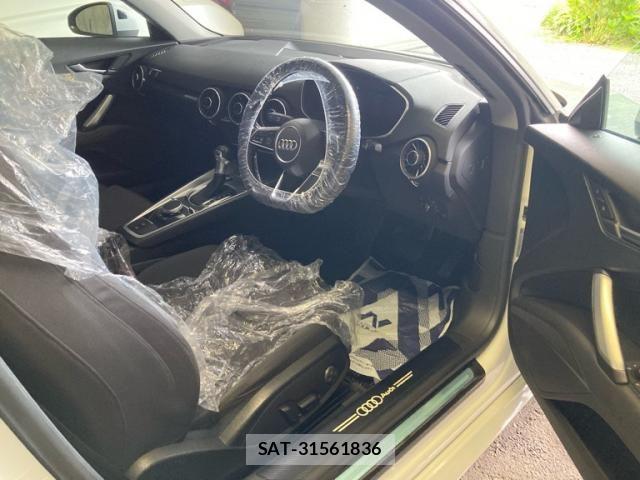 Audi TT 2015-08 7721039-9