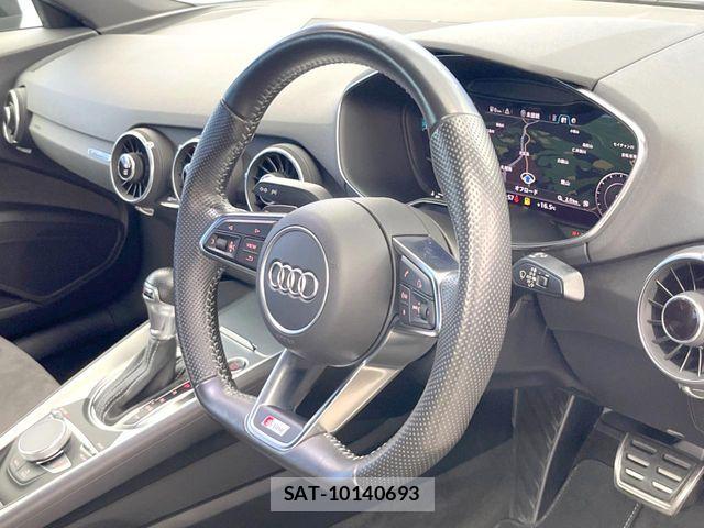 Audi TT 2015-10 7721038-9