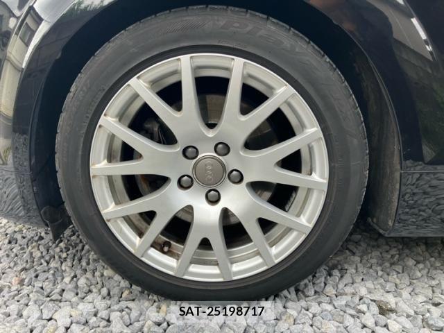 Audi TT 2007-06 7875382-10