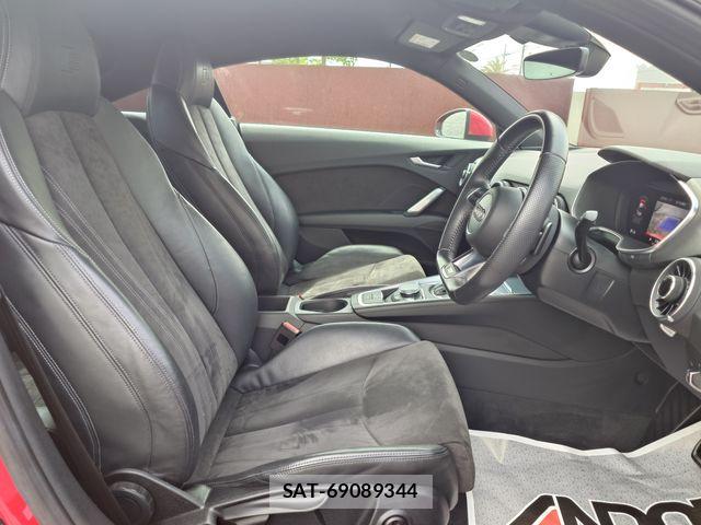 Audi TT 2017-12 7875379-9