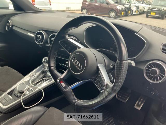 Audi TT 2017-02 7902282-10
