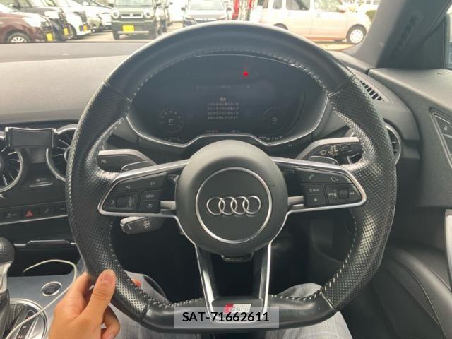 Audi TT 2017-02 7902282-15