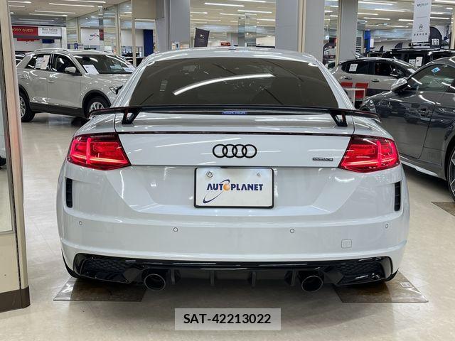Audi TT 2023-06 8034488-11