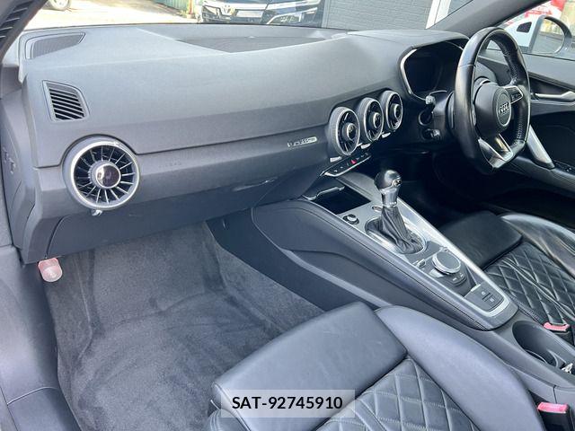 Audi TT 2016-09 8034490-19