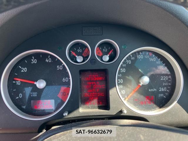 Audi TT 2004-10 8072928-21