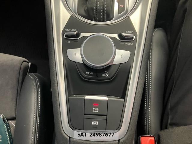 Audi TT 2022-03 8098083-22