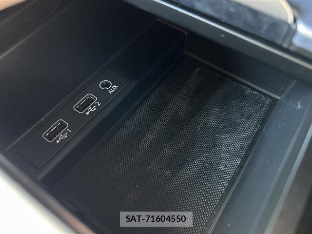 Audi TT 2023-09 8129080-27