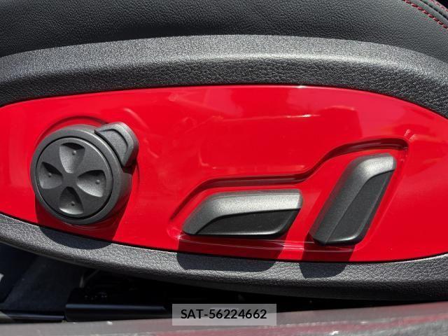 Audi TT 2023-06 8129079-10
