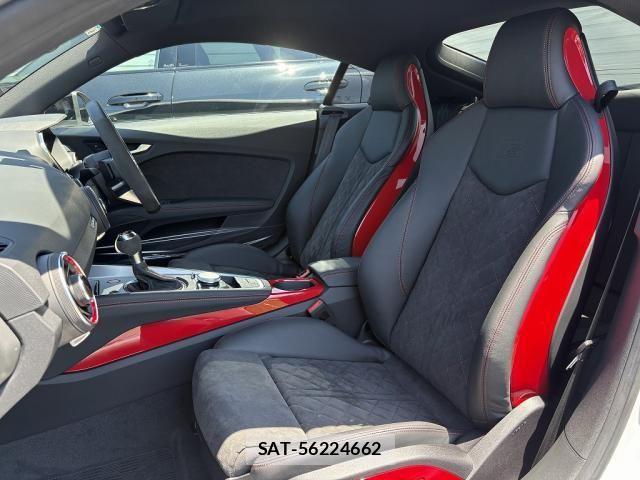 Audi TT 2023-06 8129079-13