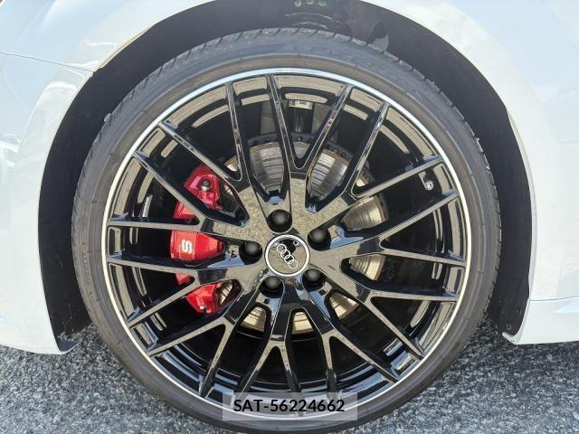 Audi TT 2023-06 8129079-25