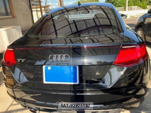 Audi TT 2016-06 8158001-9