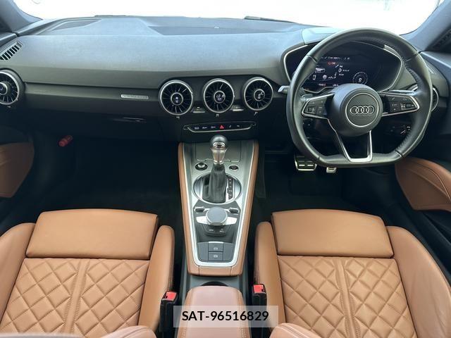 Audi TT 2022-02 8206436-10
