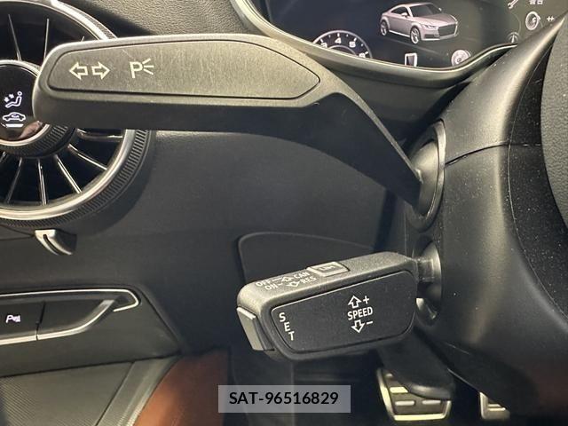 Audi TT 2022-02 8206436-7