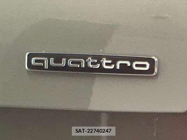Audi TT 2022-08 8206435-11