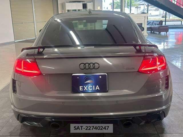 Audi TT 2022-08 8206435-5