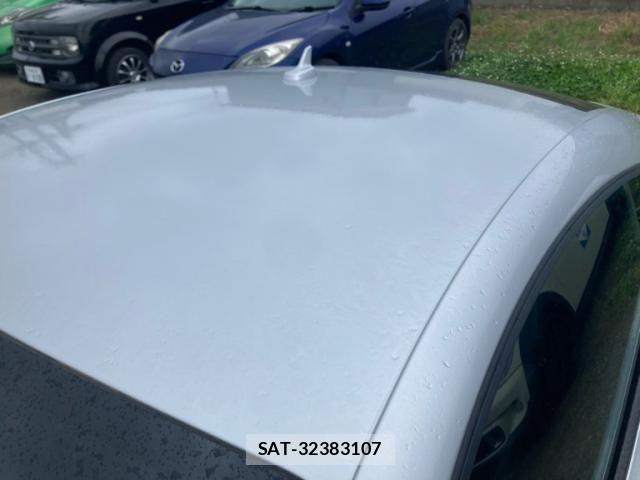 Audi TT 2011-12 8228978-12