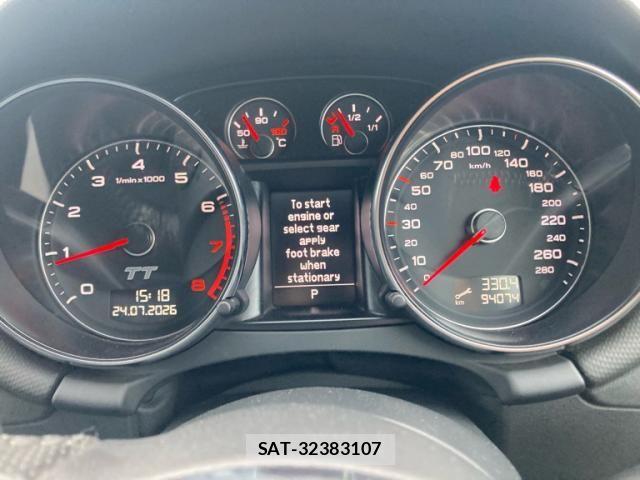 Audi TT 2011-12 8228978-23