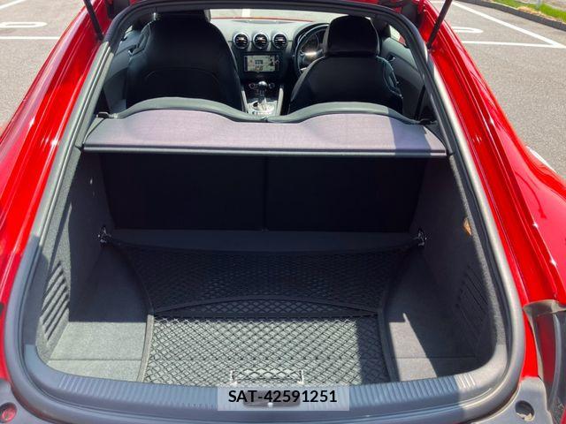 Audi TT 2014-06 8334959-14