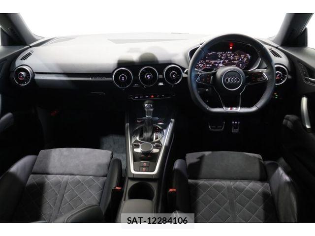 Audi TT 2021-08 8364846-2