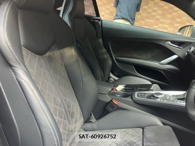 Audi TT 2021-09 8364849-12
