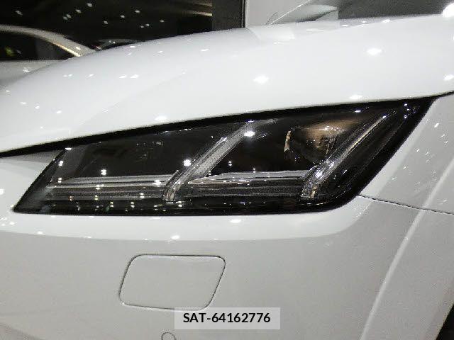 Audi TT 2017-02 8411306-18