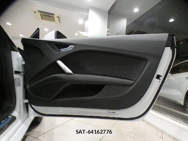 Audi TT 2017-02 8411306-21