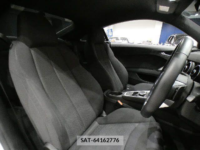 Audi TT 2017-02 8411306-22