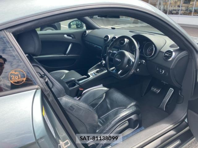 Audi TT 2008-06 8411308-11