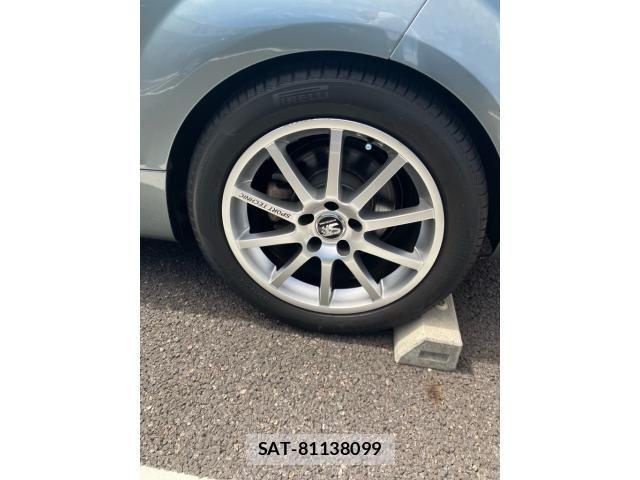 Audi TT 2008-06 8411308-8